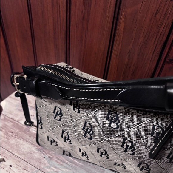 Dooney & Bourke Black and Gray Monogram Bag - Picture 4 of 13